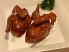 润烧盐香乳鸽-利苑酒家(宜安广场店)