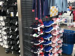 -迪卡侬(西三旗店)