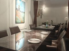 -LESCEDARS Brasserie Bistro香柏树