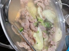 -肖四女乐山跷脚牛肉(南汇大学城生活广场店)