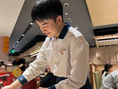 -海底捞火锅(新松江路生日主题店)