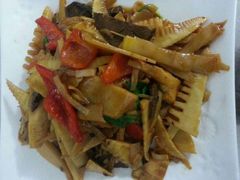 android_upload_pic-自游人·美食一楼·地道徽菜(三十年名店)