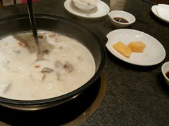 -煲宫猪肚鸡(昆山金鹰国际购物中心店)