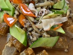 -乡府肉丁水饺(环山路店)