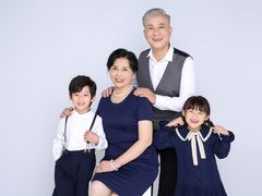 -iF摄影•全家福•证件照•形象照(南山店)