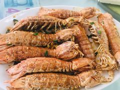 -红月湾海鲜饭店•沙滩海景(双月湾店)