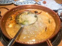 -洱火云南酸菜牛肉火锅(石景山当代商城店)