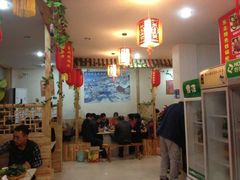-三江鱼东北特色铁锅炖(骆驼店)