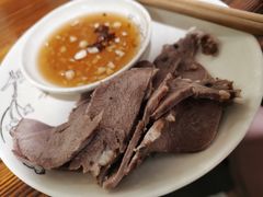 -何永光123鲜牛肉馆(1号店)