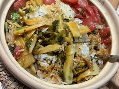 -煲仔皇腊味煲仔饭(经四万达店)
