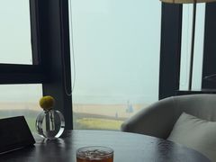 -青岛朗艺美术馆·海景咖啡