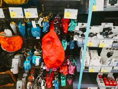 -迪卡侬(南二环店)