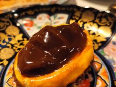 一口鲍鱼酥-三号黄浦会Canton Table