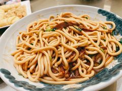 鸭丝捞面-沙龙酒家