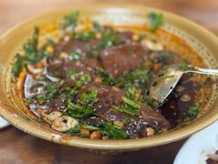 -茅屋大酒店