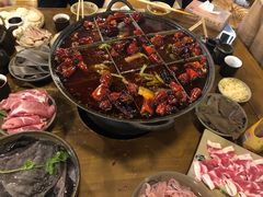 -白乐天毛肚火锅馆(南滨路店)