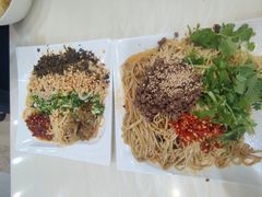 -邓老汉燃面村(水井街店)