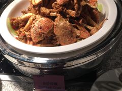 麻辣小龙虾，翻砂炒花蟹，红酒烩牛肉，-东方银座国际酒店·爱晚亭·精致湘菜
