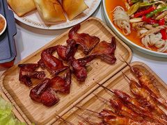 -小河公主秘制烤羊腿(小绿谷店)
