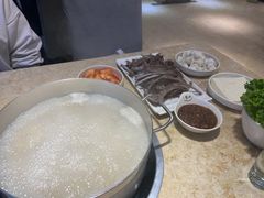 -英子补身汤(海兰路店)