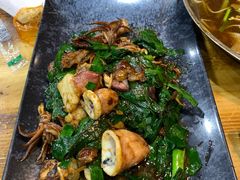 -老东镇啤酒屋海鲜加工·蒸汽海鲜·海鲜烧烤(台东店)