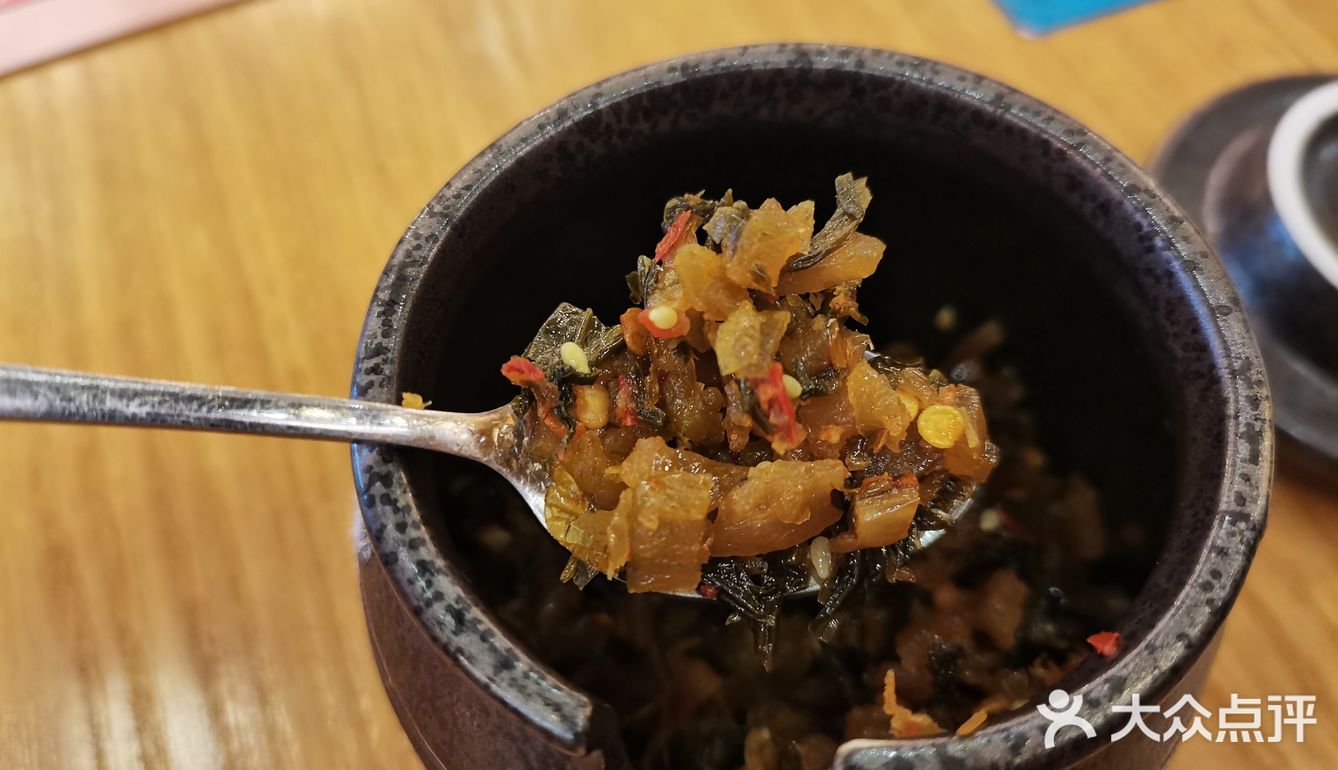 浓汤配面，靠沾[偷笑]