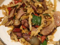 -牛八宝桂林米粉(八里庄店)