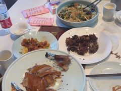 -红樱桃·欢乐餐厅(太原里店)