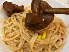 -铁锅哥米线