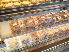 -鲍师傅糕点(江苏路店)