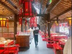 -小龙翻大江文化火锅(宽窄店)
