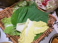 -草家酱蟹炭火烤肉店(珲春南路一店)