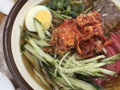 -东北四季饺子王(华山路店)