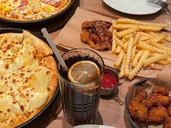 -必胜客(新中纬店)