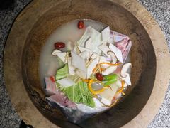 -云荷里·蒸汽石锅鱼·云南菜(中发百旺店)