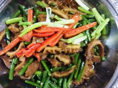 干锅蒜苗炒牛肚-食光慢宴·安吉土菜馆