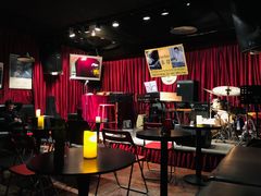-东岸Cafe 爵士俱乐部