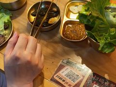 -闻老头·菊花炭烤肉(D11店)