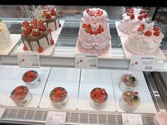 -花花卷卷·鲜食蛋糕(静安久光百货店)
