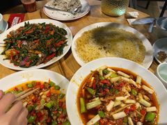 -自贡盐帮菜·玩辣餐厅(樱花园西街店)