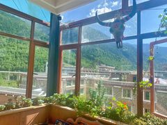 -四姑娘山阿巴郎·藏式花园餐厅