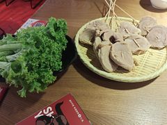 -尚品小土屋涮毛肚(李沧万达店)