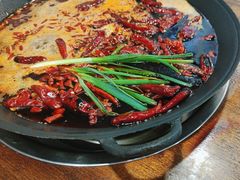 -黄潇洒老火锅(九眼桥宏济巷店)