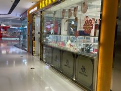 -万达广场(临港店)