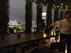 -顶层酒吧ROOF(上海艾迪逊酒店)
