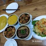 在太原的时候一直喜欢这家店  价格相对于也算是中庸较
