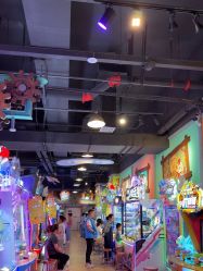 -卡通尼乐园(银泰店)