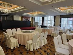 -大连长城大饭店(西安路地铁站店)