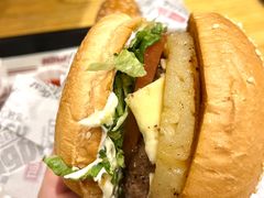 -The Habit Burger Grill 哈比特汉堡(爱琴海店)