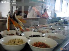 色拉吧台-榖屋house of flour(张江首店)